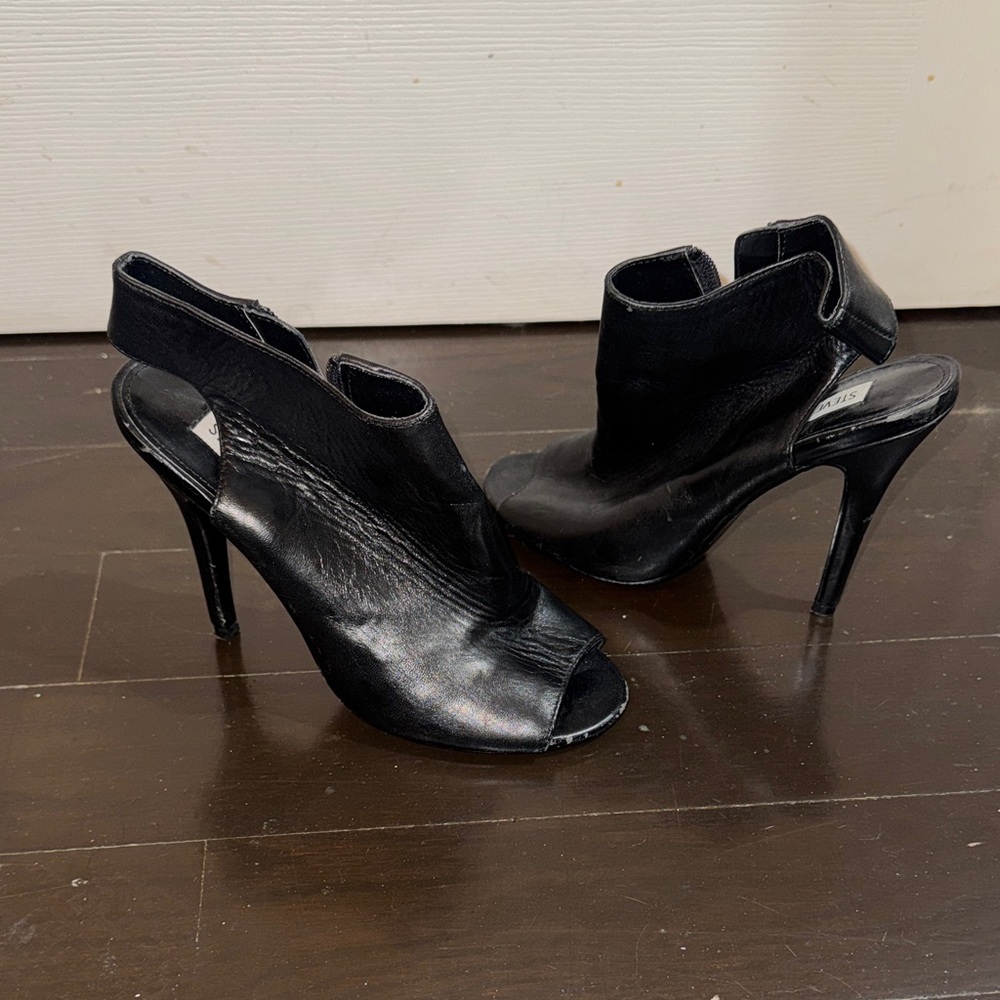 Steve Madden Black Open-Toe Heels